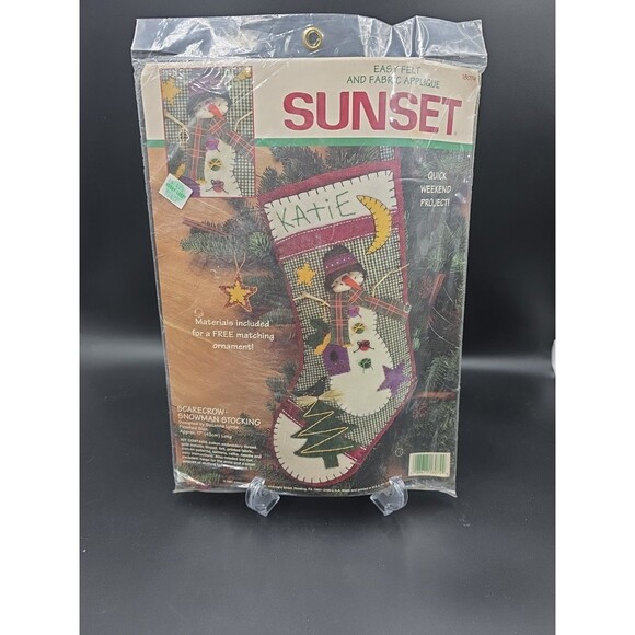 Sunset Felt Stocking Applique Kit Snowman Christmas Craft New Old Stock NOS 18" - Picture 1 of 7